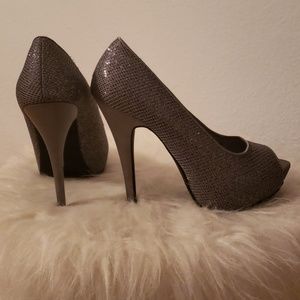 Gray metallic peep toe heels
